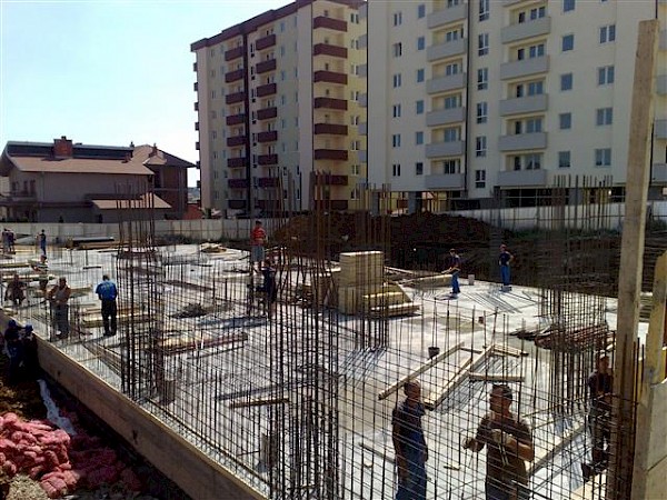 Banesa ne Prishtine Punimet Korrik 2011